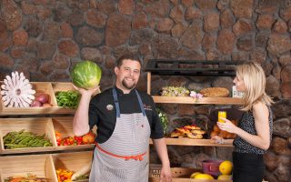Chefs and Farmers Market at the Hotel Valley Ho This Summer